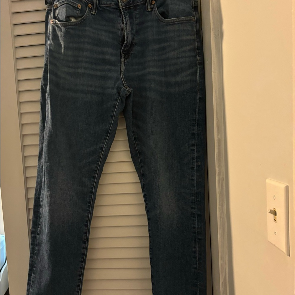 American Eagle Athletic Skinny jeans, 33x32